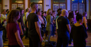 Participation du public de Sébastien Leblanc lors d'un concert Trans Jam